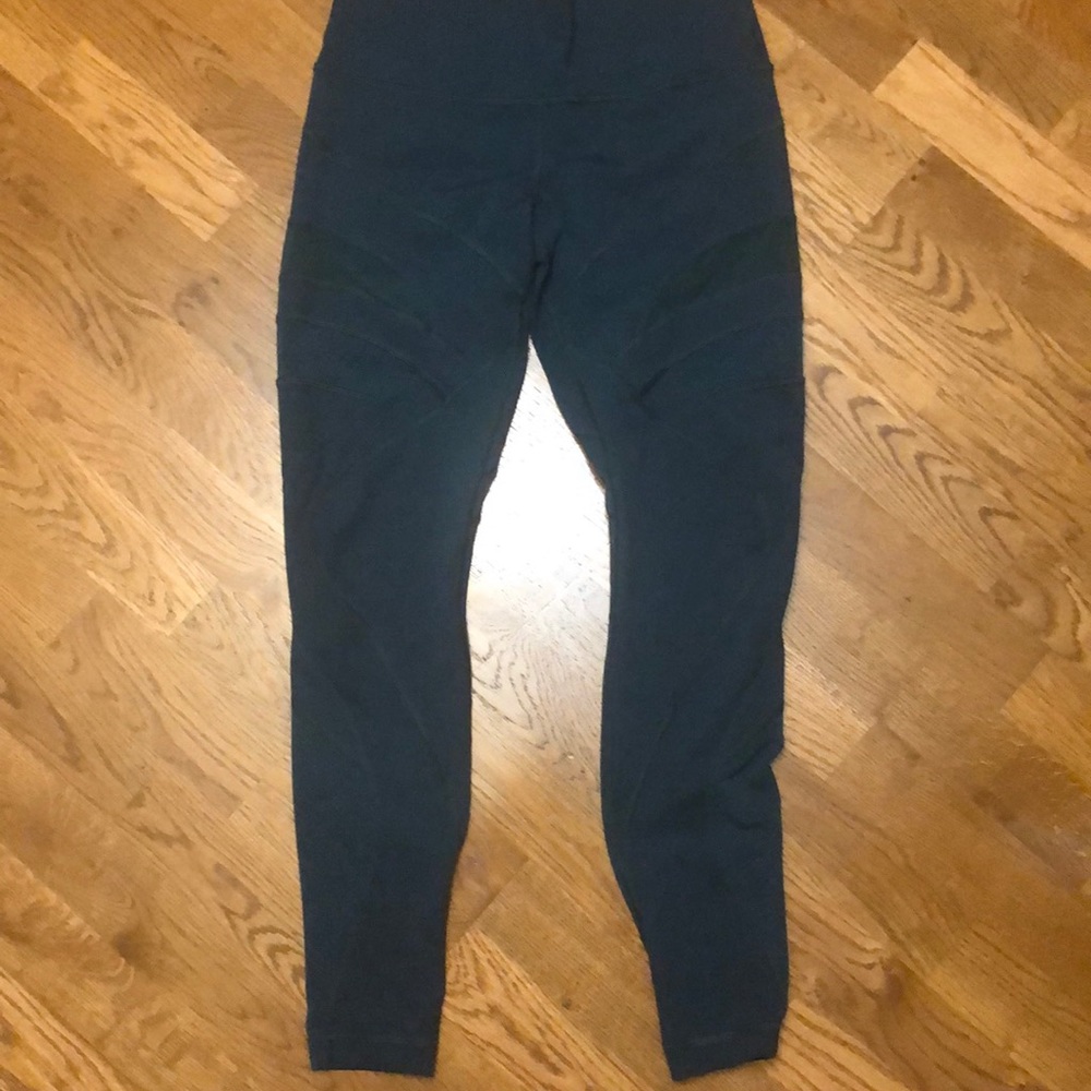 Turquoise Lululemon leggings